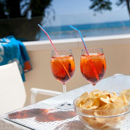 Marina Beach Suite Hotel Rimini Exteriér fotografie