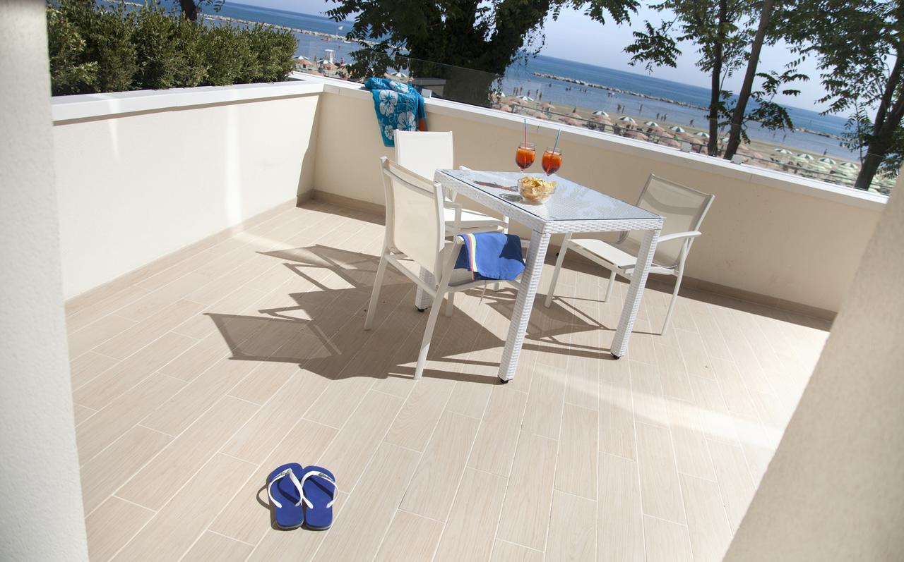 Marina Beach Suite Hotel Rimini Exteriér fotografie
